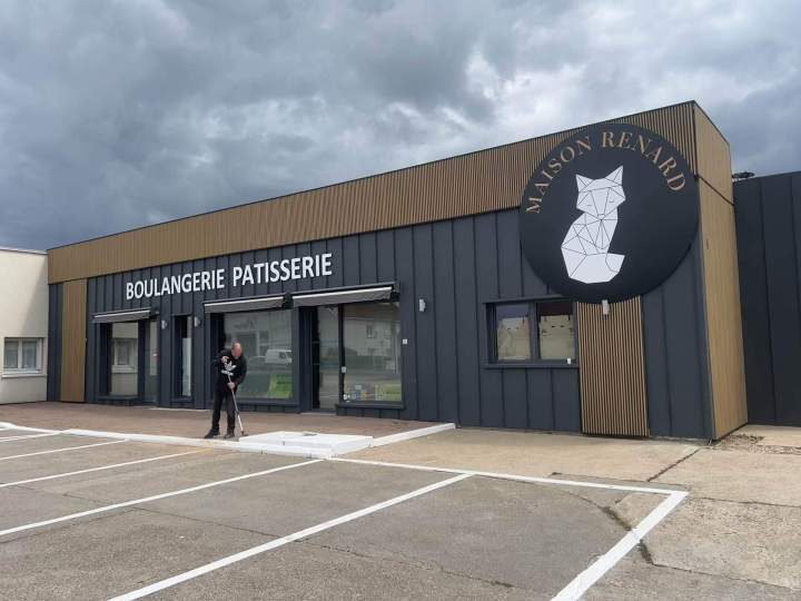 Nouvelle façade magasin en bois Mortagne-au-Perche